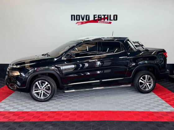FIAT TORO 2.4 16V MULTIAIR FLEX VOLCANO AT9